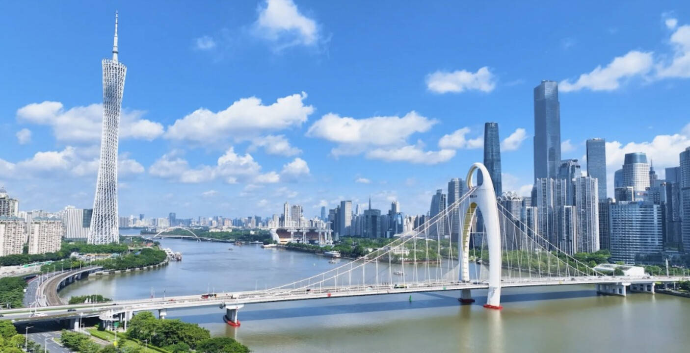 广东，活力热土，播音稿里的声音画卷