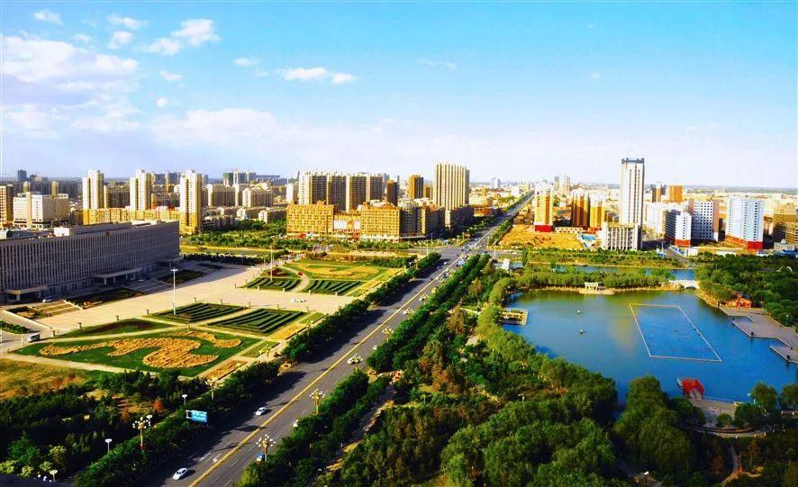 巴彦淖尔,草原上的诗意天堂